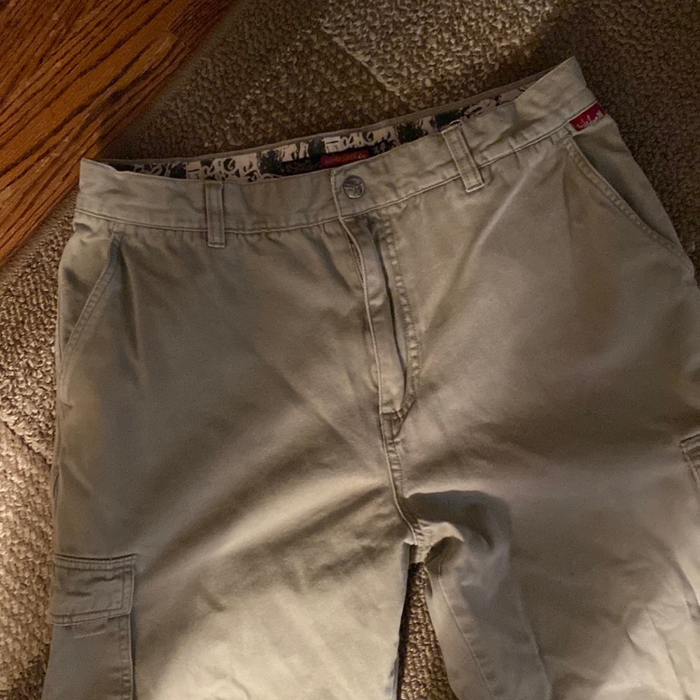 Size 34 Quick Silver cargo pants